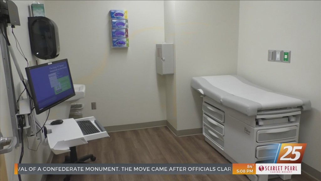 Singing River Unveils New Cancer Center