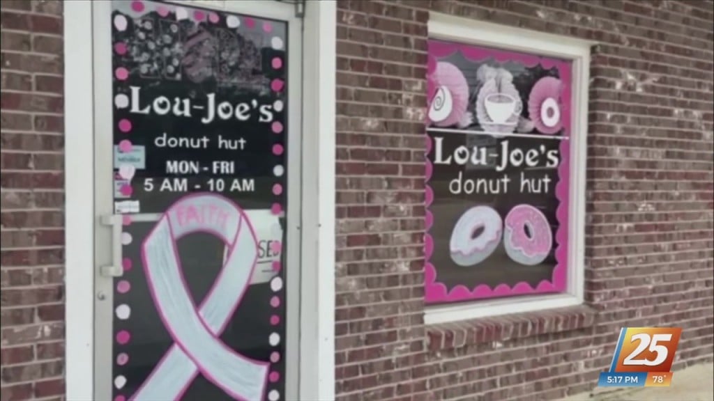 Vancleave High School Raises Money For Local Woman Battling Breast Cancer