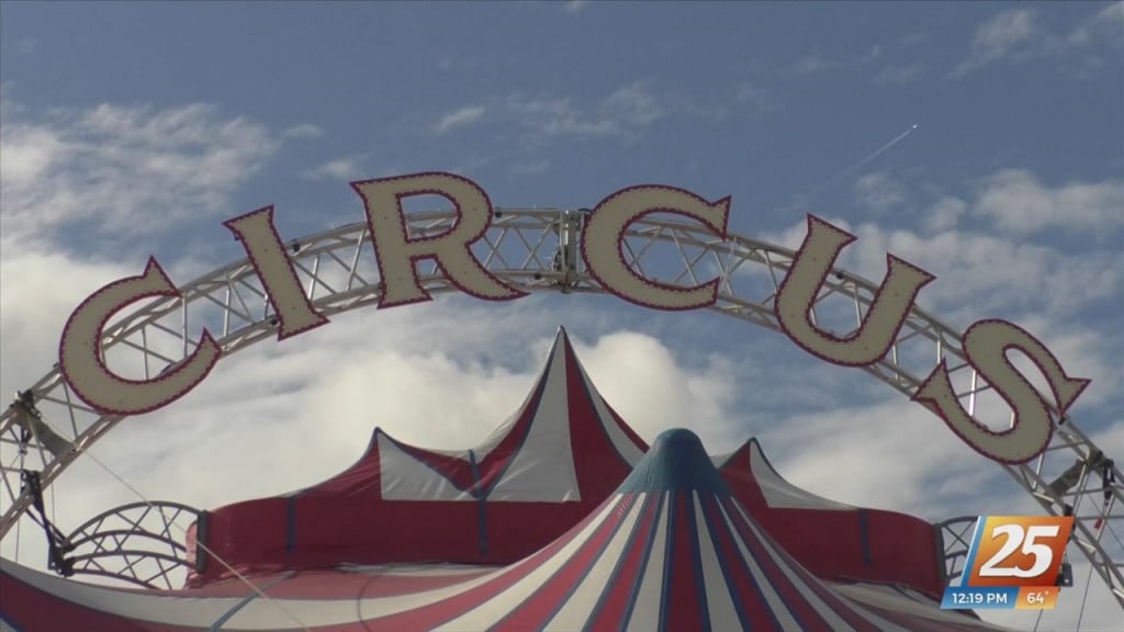 Circus Kirkus Debuts Tonight At Centennial Plaza