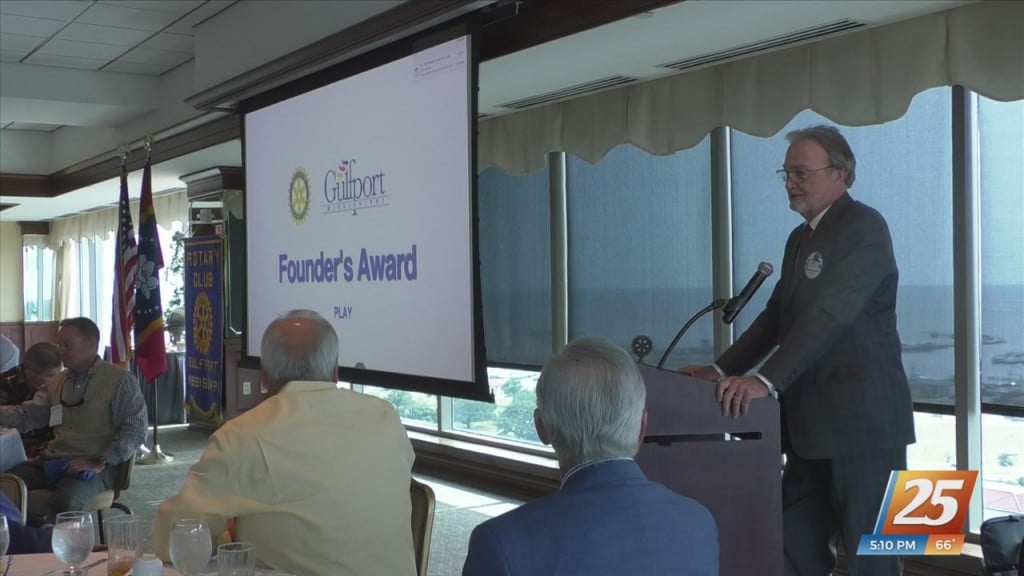 Gulfport Rotary Club Presents 2021 Founder’s Day Award