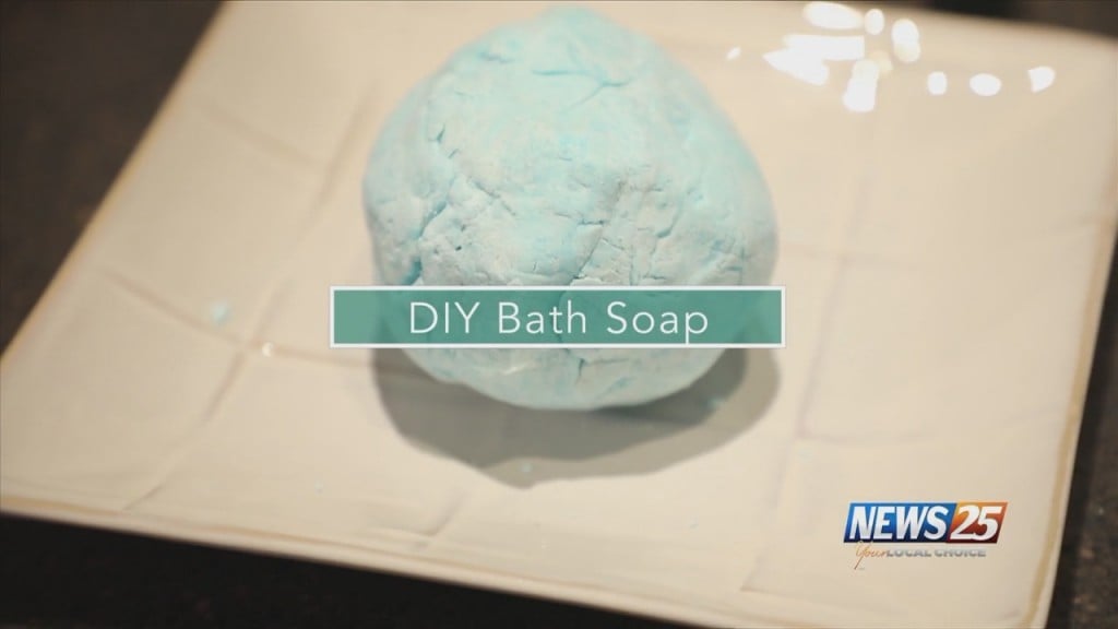 Mom To Mom: Diy Bath Soap