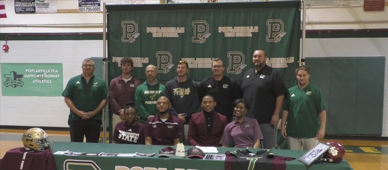 Poplarville football’s Khalid Moore signs with Mississippi State