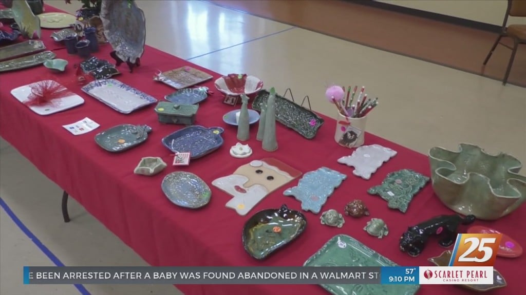 Pascagoula Senior Center Holding Pottery Sale