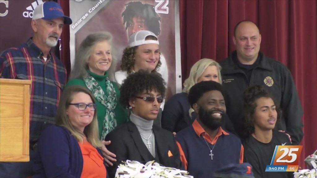 George County Football’s Ashton Hollins Signs With Illinois