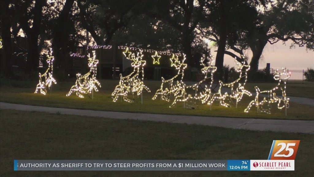 Lynn Meadows Discovery Center Preparing For Kids Street Christmas Event