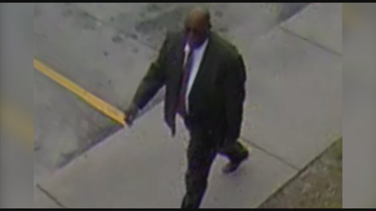 Biloxi PD need help identifying two men wanted for scamming - WXXV News 25