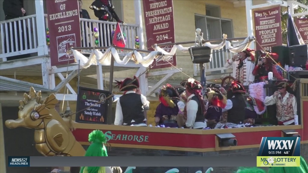 Pirates Parade Through The Bay For Lundi Gras