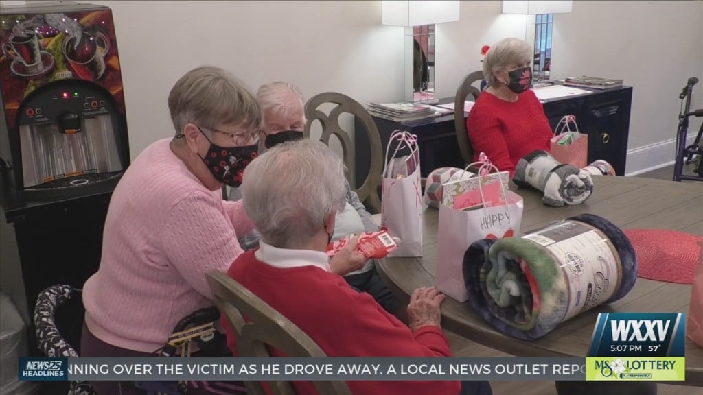 Local Students Deliver Valentine’s Day Gifts To Seniors At Summerfield Senior Living