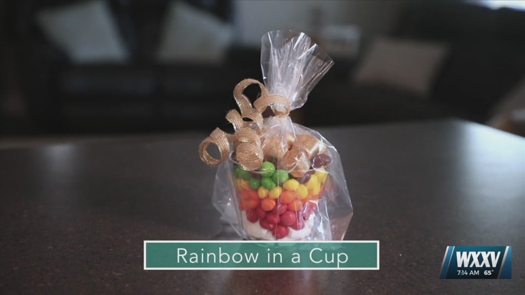Mom To Mom: Rainbow In A Cup