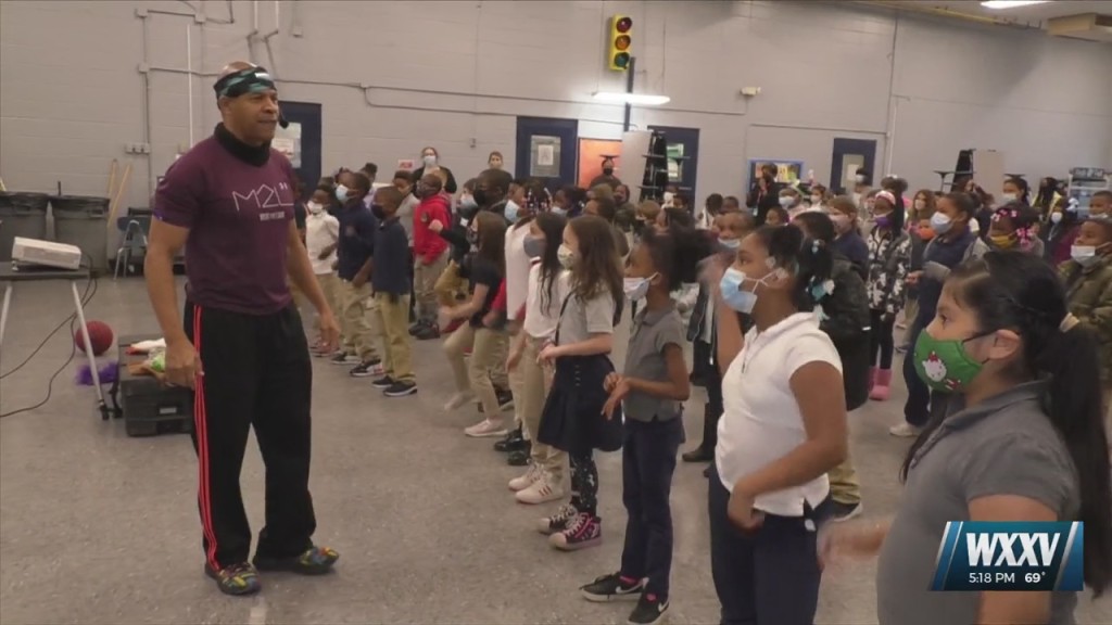 Kreole Primary Elementary Students Learn The Importance Of Exercise Breaks