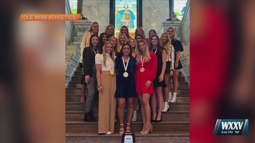 Ole Miss Cheer Honored At State Capitol