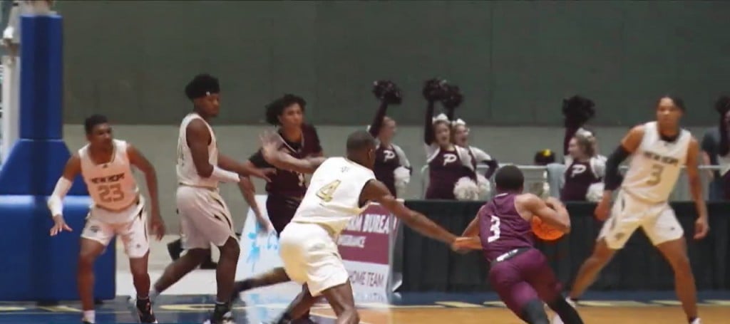 5a Boys Basketball Semifinals: Picayune Vs. New Hope