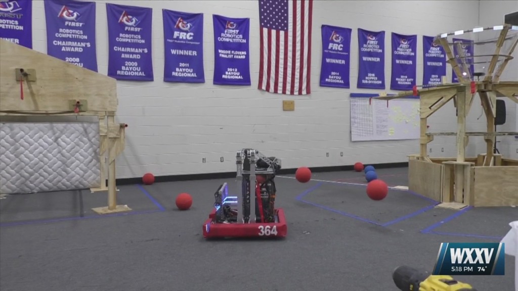 Gulfport High Robotics Team Going To World Championship