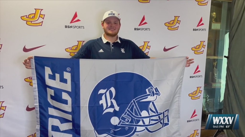 Biloxi High Alum Weston Kropp Signs With Rice