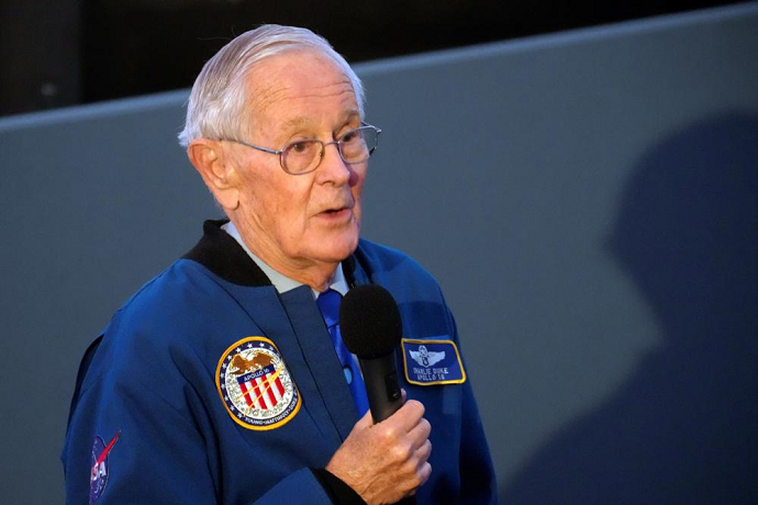 Charlie Duke