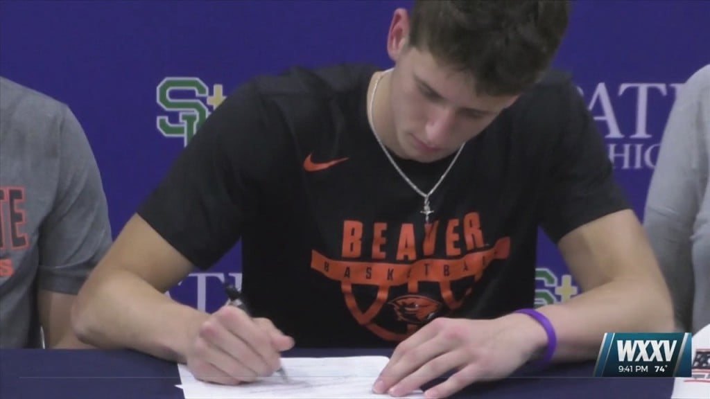 St. Patrick Boys Basketball’s Nick Krass Signs With Oregon State