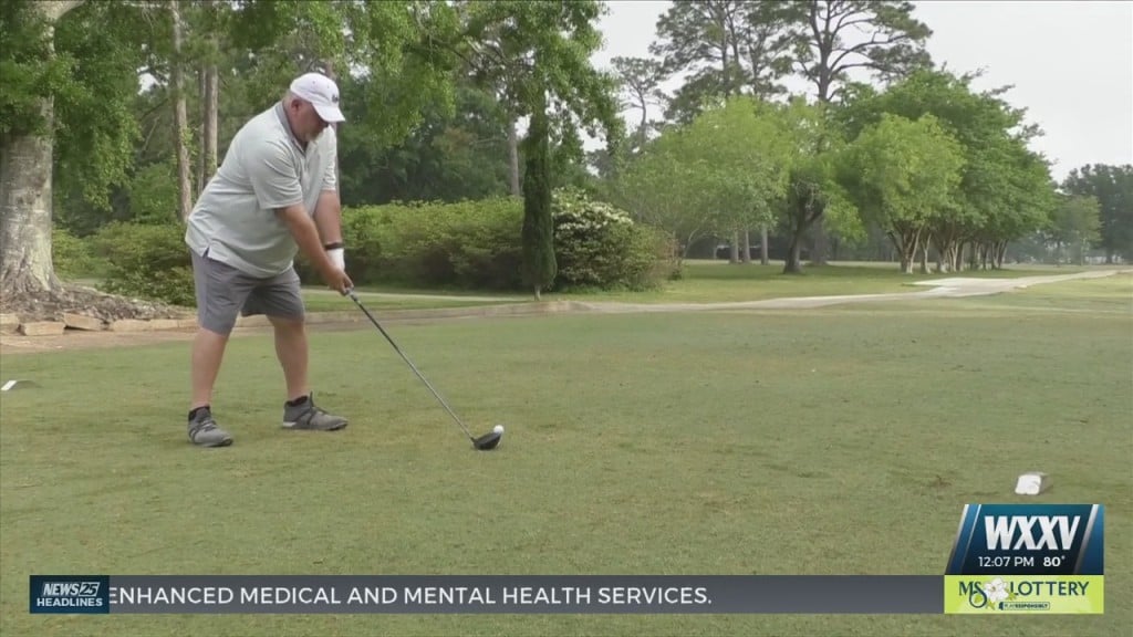 Mississippi Senior Olympics Athletes Competing On The Golf Course