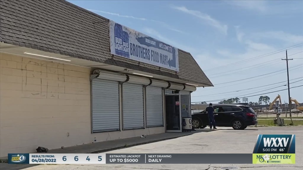 Gulfport Store Caught In Standoff Will Reopen Saturday