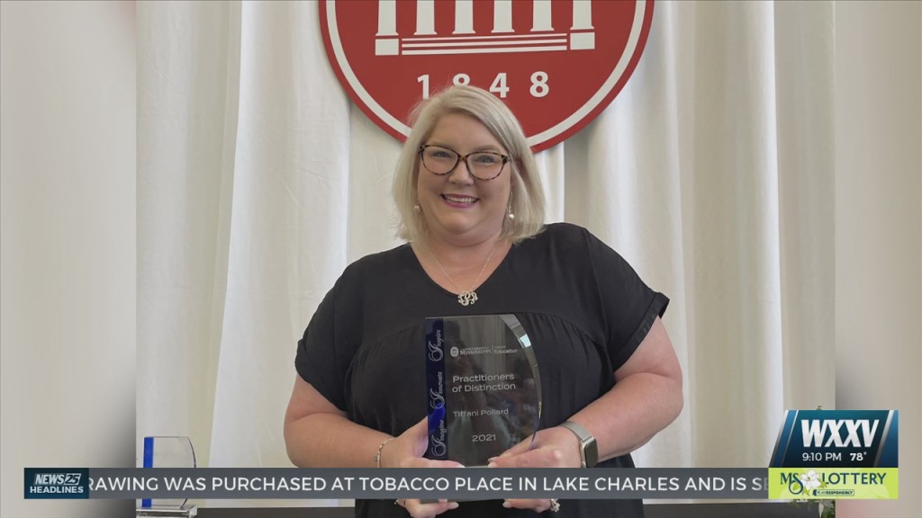 Local Teacher Earns Outstanding Award From Ole Miss