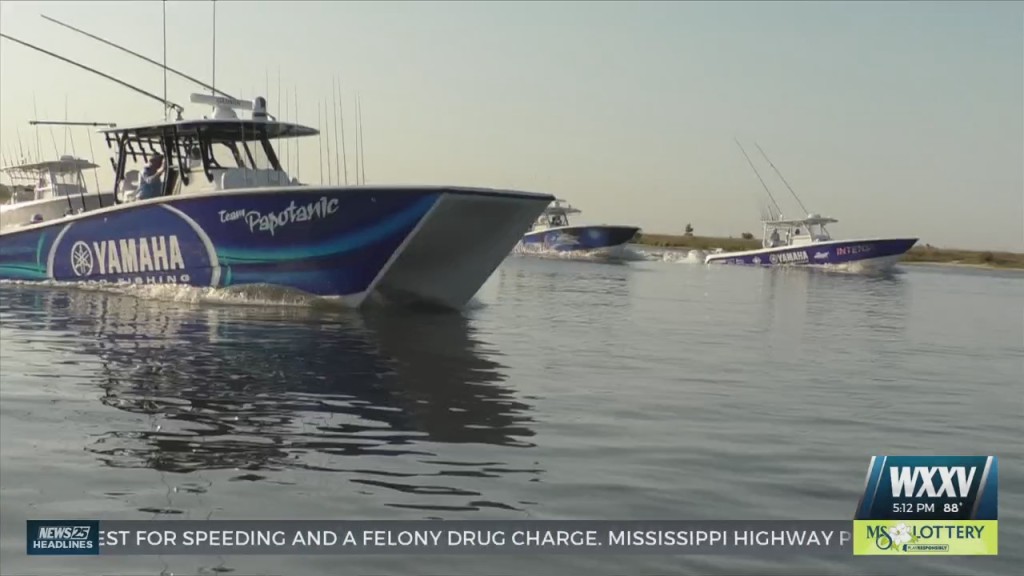 Teams Dashing Off Into The Gulf For The King Master Fishing Tournament