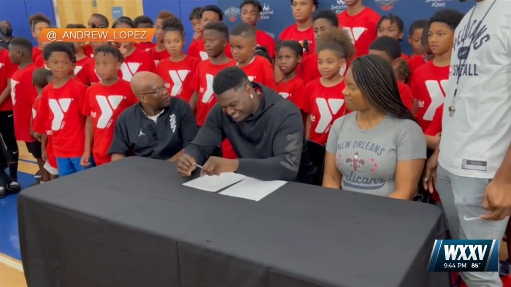 Zion Williamson Re Signs With The New Orleans Pelicans