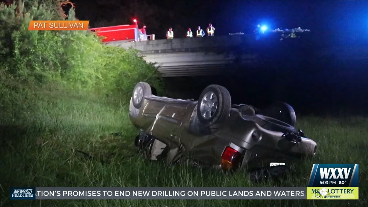 Car goes down an embankment in Saturday night wreck - WXXV News 25