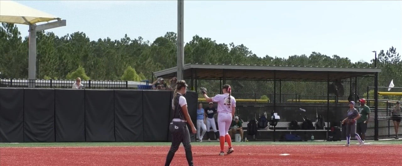 Softball exposure camp makes its way to the Gulfport Sportsplex WXXV