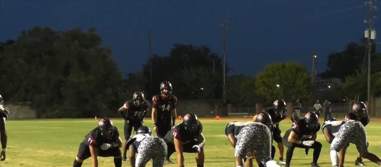 Moss Point Color Football High School Football: St. Stanislaus vs. Moss Point - WXXV News 25