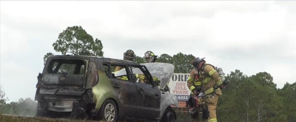 Car Catches Fire On I 10 In Gautier