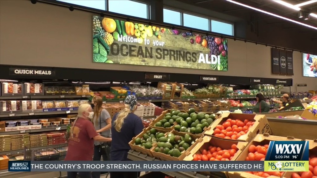 Aldi Grocery Store Officially Opens In Ocean Springs