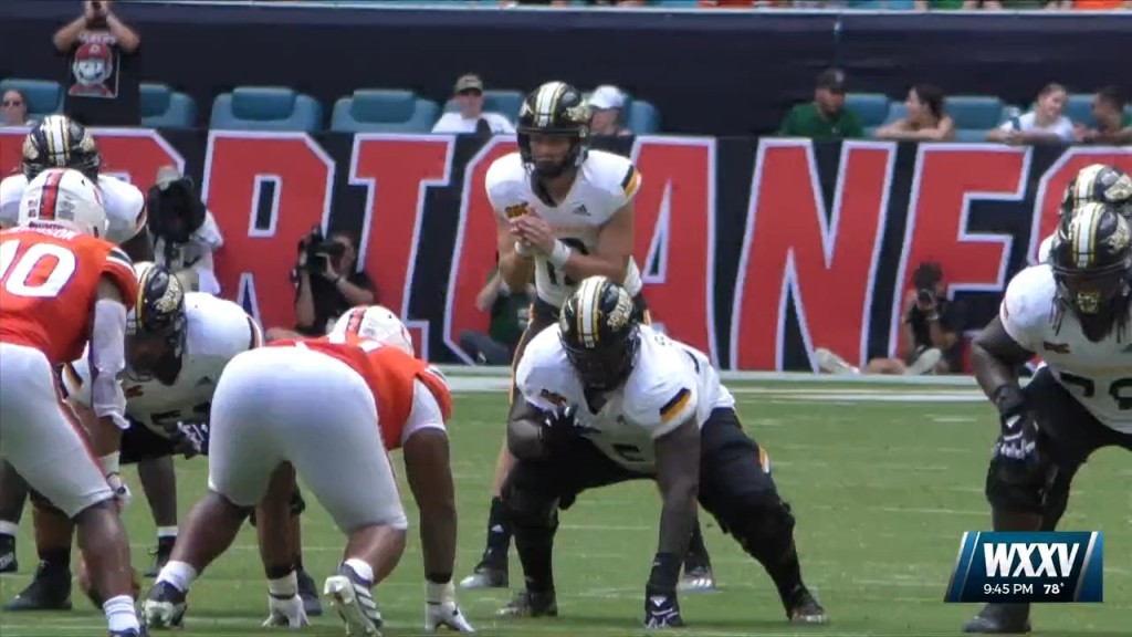Southern Miss Football Gives Miami First Half Scare