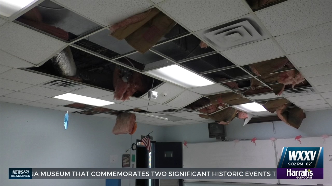 Gautier Middle School takes heavy storm damage- WXXV 25