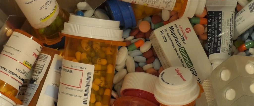 Biloxi Pd Participates In Prescription Drug Take Back Day