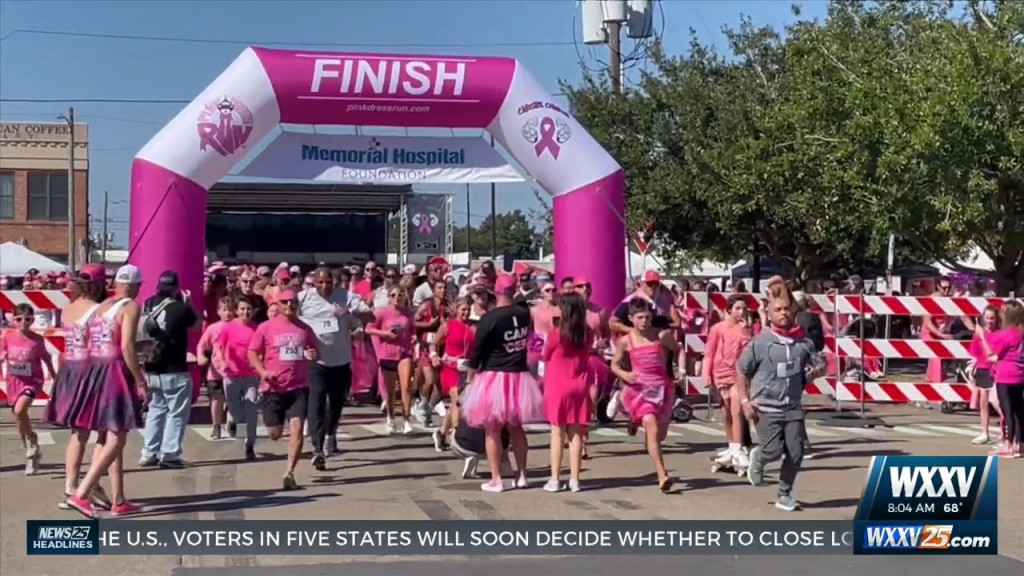 Pink Run Dress Takes Over Downtown Gulfport