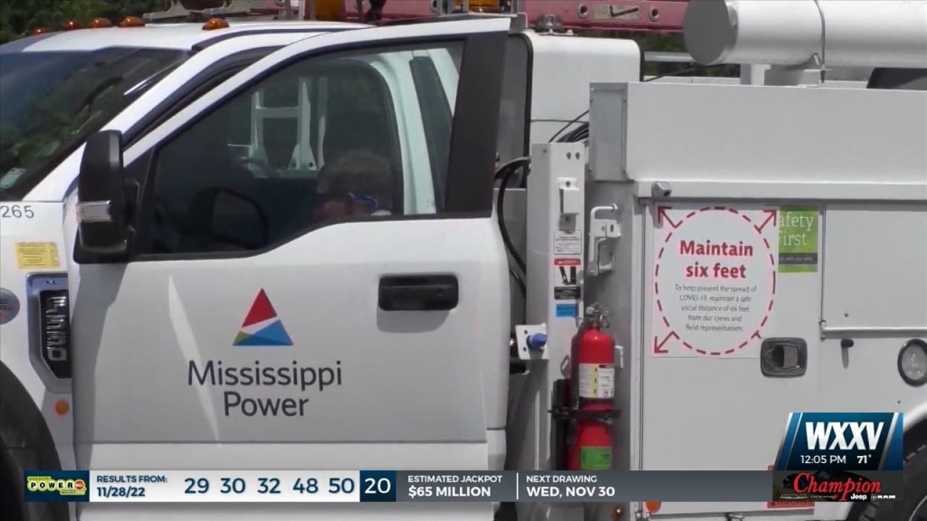 Mississippi Power Crews Off To Help In Alabama