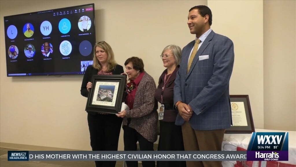 Veterans Affair Gulf Coast Healthcare System Chief Of Audiology Celebrates Retirement