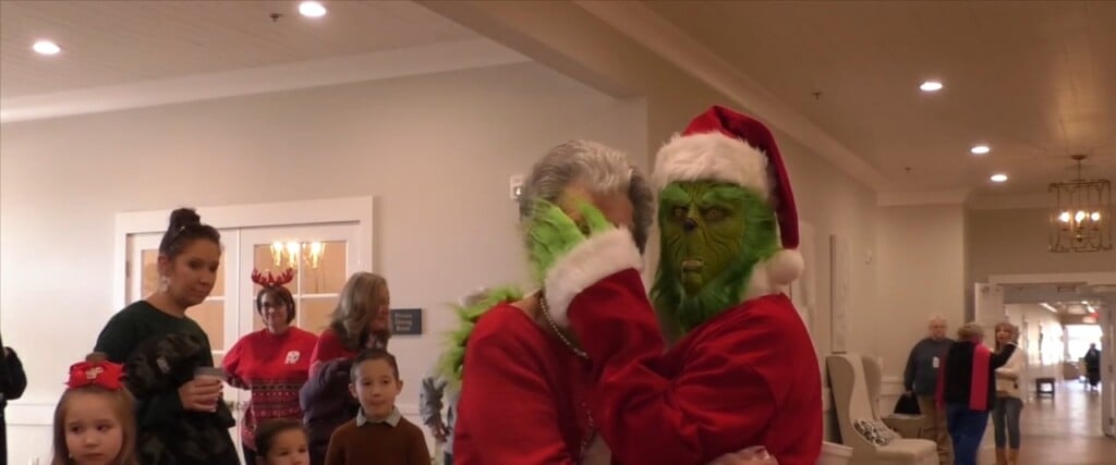 Lighthouse Assisted Living Residents Enjoy Breakfast With The Grinch
