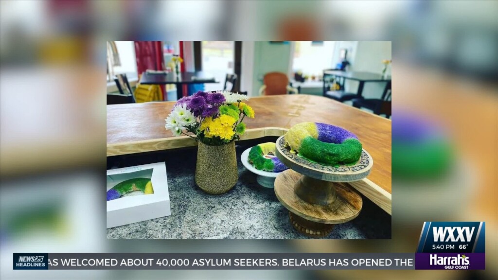 Making Vegan And Gluten Free King Cakes At Makin’ Groceries In Biloxi