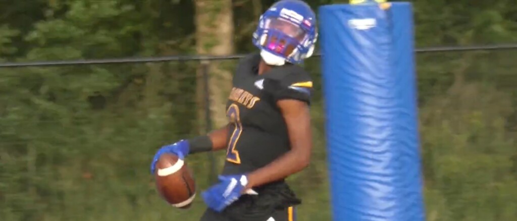 St. Martin Wr Noreel White Offered By University Of Las Vegas