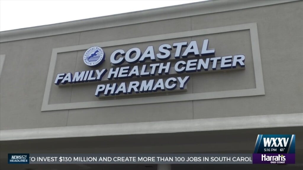 Coastal Family Health Center Holds Ribbon Cutting For New Biloxi Location