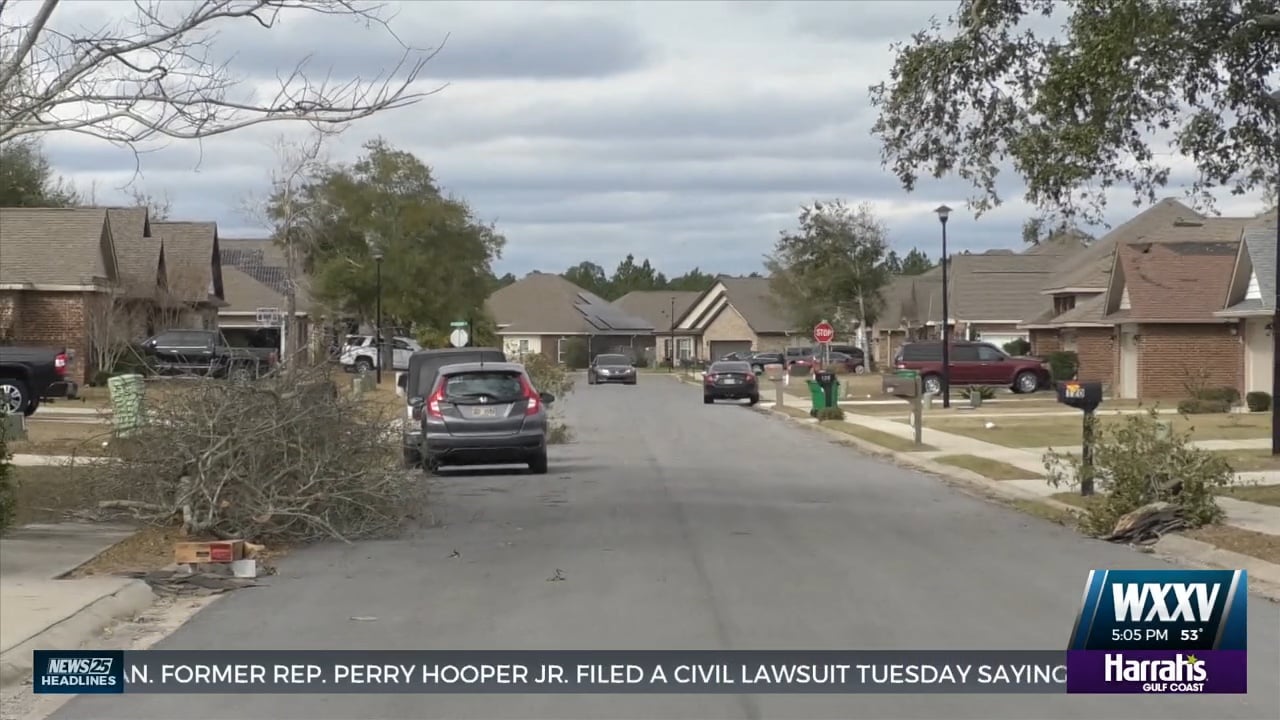 Overnight storm causes damage to homes in Jackson County - WXXV News 25