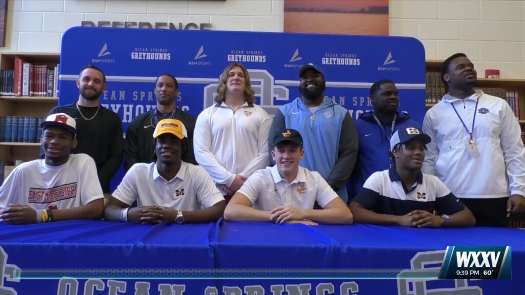 Ocean Springs High School Sends 11 Student Athletes To The Next Level