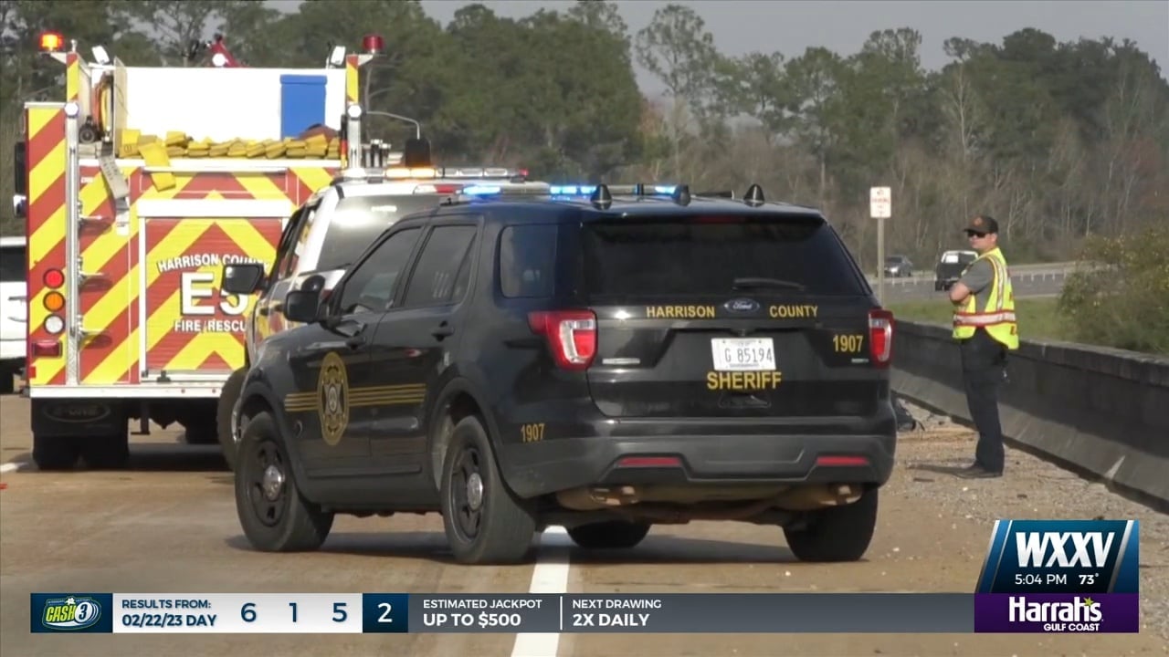Motorcyclist killed in collision with 18-wheeler on I-10 - WXXV News 25