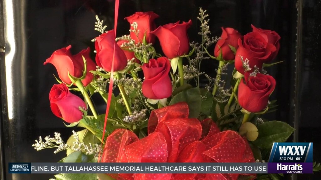 Businesses Prepare For Valentine's Day