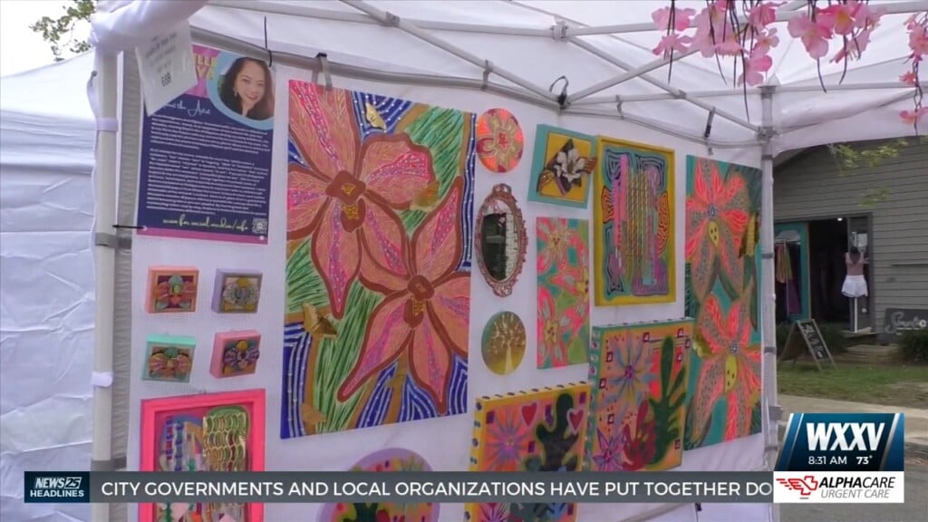 Over 200 Vendors Display And Sell Art At The Spring Arts Festival In Ocean Springs