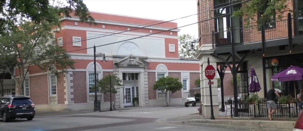 Southern Living Ranks Ocean Springs, Bay St. Louis As Best Small Towns