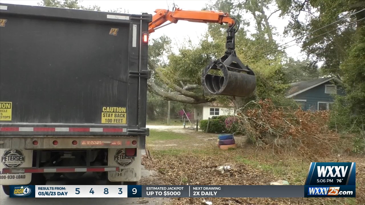 City of Gulfport announces debris pickup system WXXV News 25