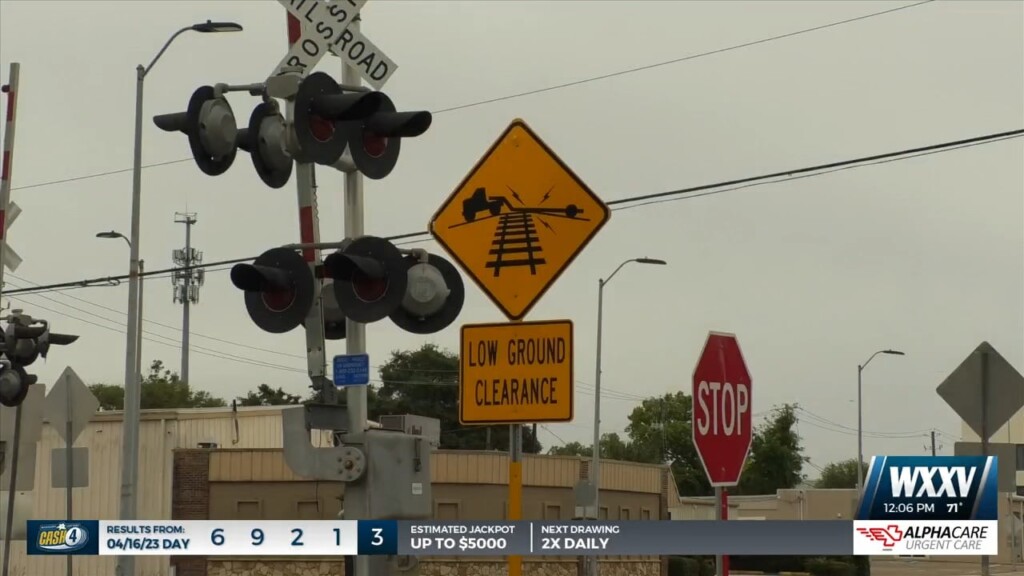 Work On Main Street Railroad Crossing Begins
