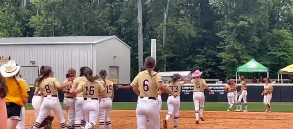 George County Softball Beats Saltillo 5 1 In Game 1 Of 5a State Championship