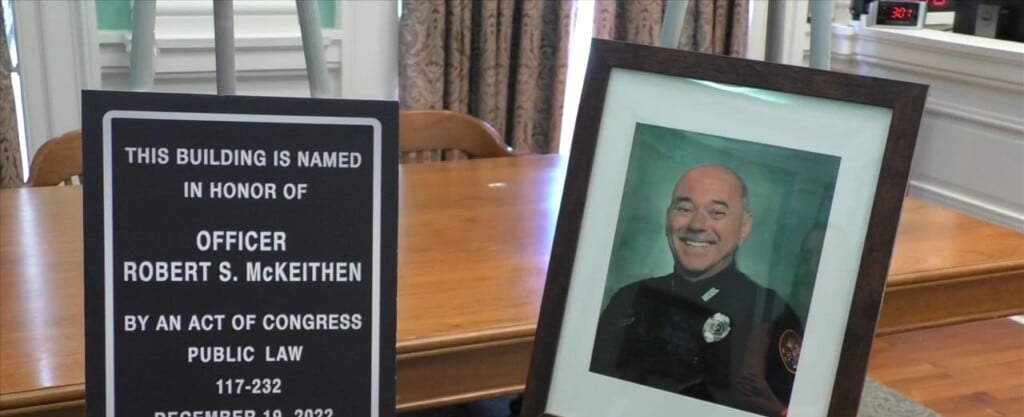 Post Office In Biloxi Dedicated In Honor Of Fallen Officer Robert Mckeithen